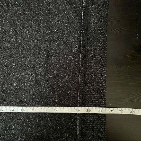 Olive & Oak Top Womens Size XS Gray Dolman Long Sleeve Visible Seams Boat Neck - Picture 12 of 12